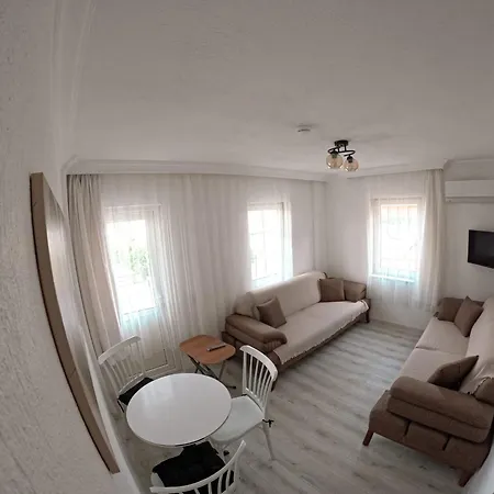 Ulas Apart Otel